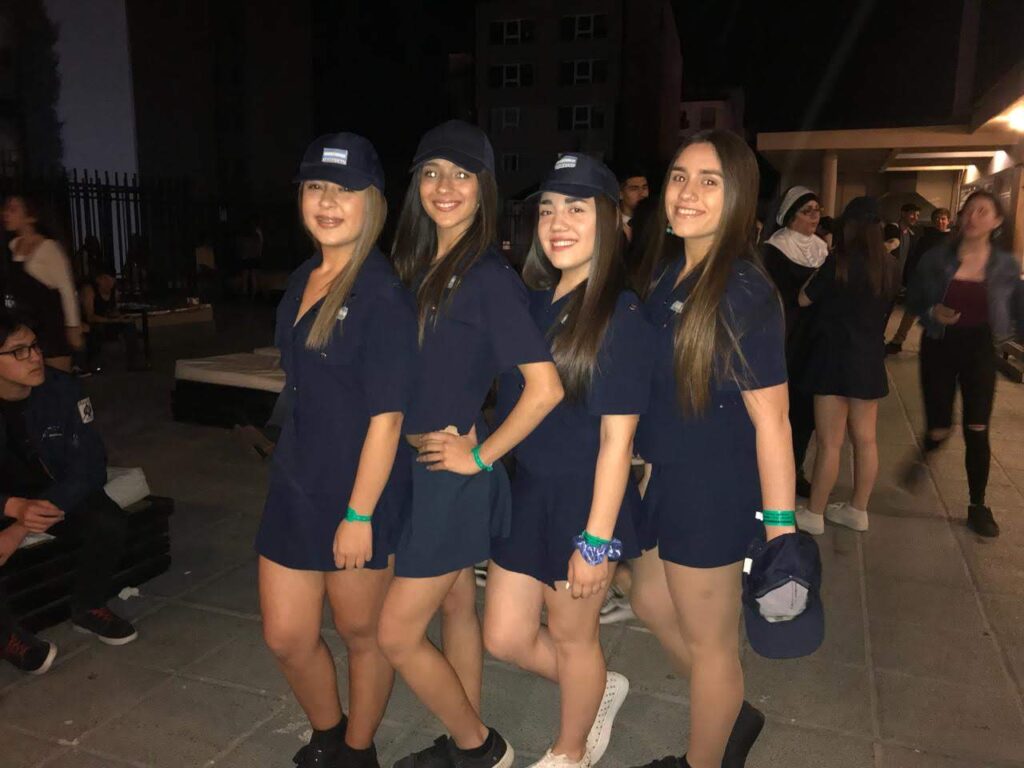 9d9fe888 6b09 40ca aa0a e00d87939c74